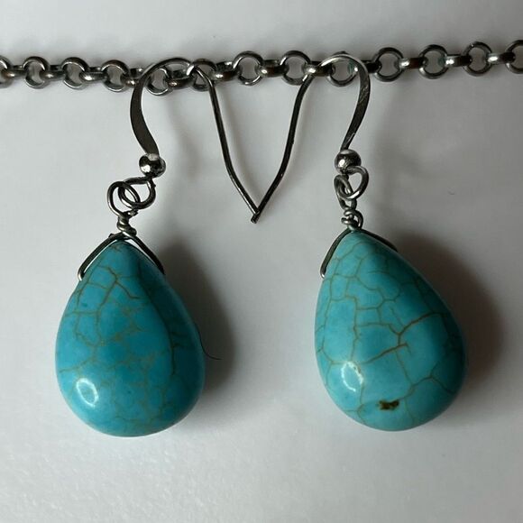 Fashion Statement Necklace & Earring Set Stone Turquoise and Silver - Picture 6 of 6